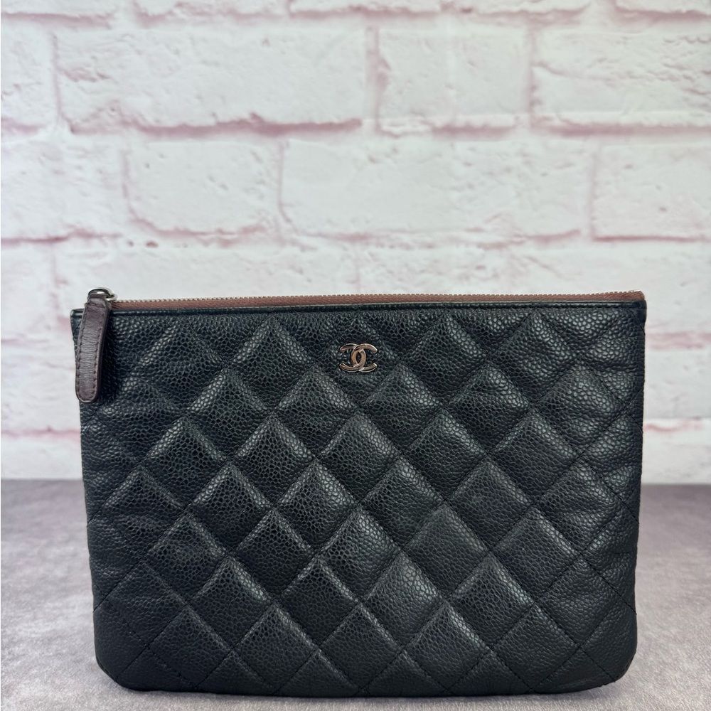 Chanel Black Classic Caviar Quilted O Case Leather Pouch